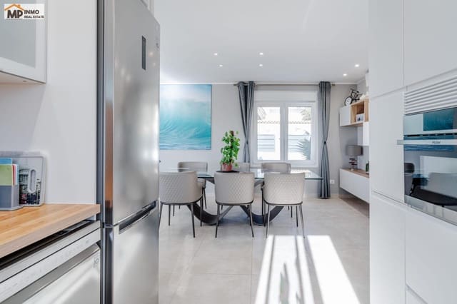 Chalet de 4 habitaciones en Calpe / Calp en venta con piscina garaje - 850.000 € (Ref: 10005571)