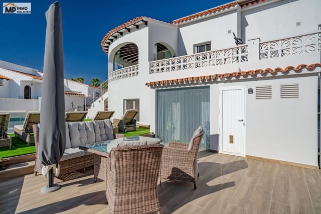 Chalet de 4 habitaciones en Calpe / Calp en venta con piscina garaje - 850.000 € (Ref: 10005571)