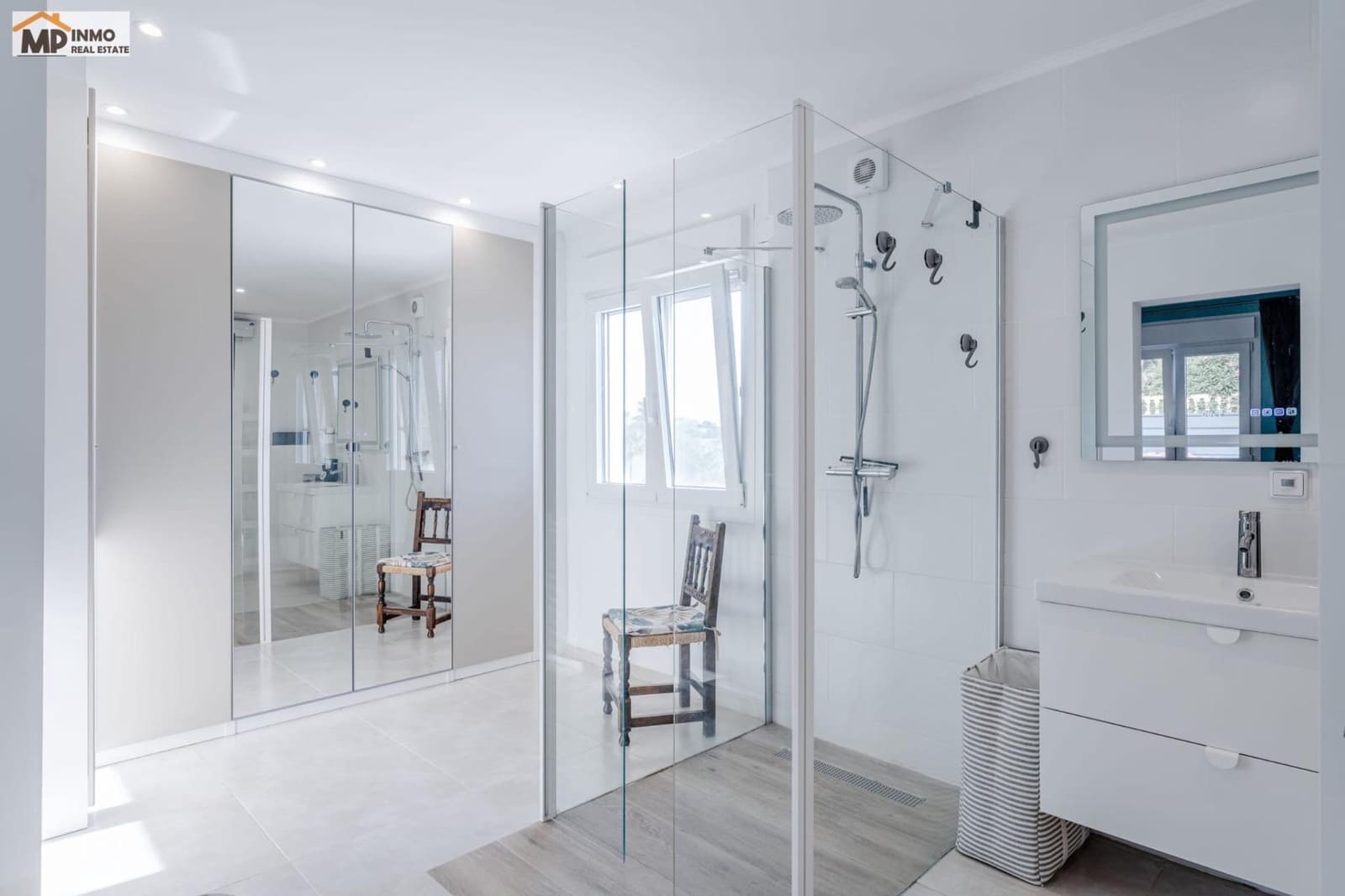 Chalet de 4 habitaciones en Calpe / Calp en venta con piscina garaje - 850.000 € (Ref: 10005571)