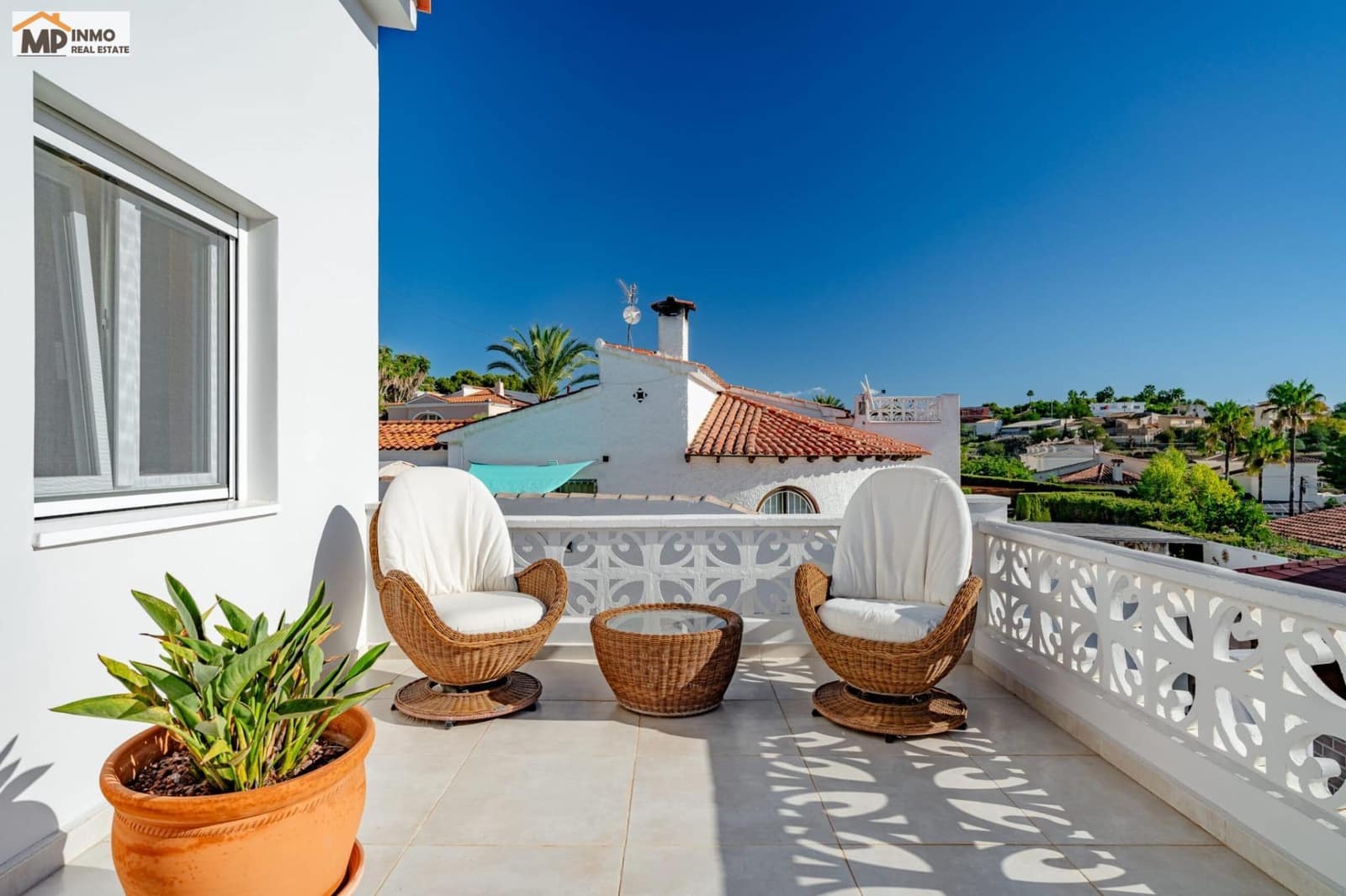 Chalet de 4 habitaciones en Calpe / Calp en venta con piscina garaje - 850.000 € (Ref: 10005571)