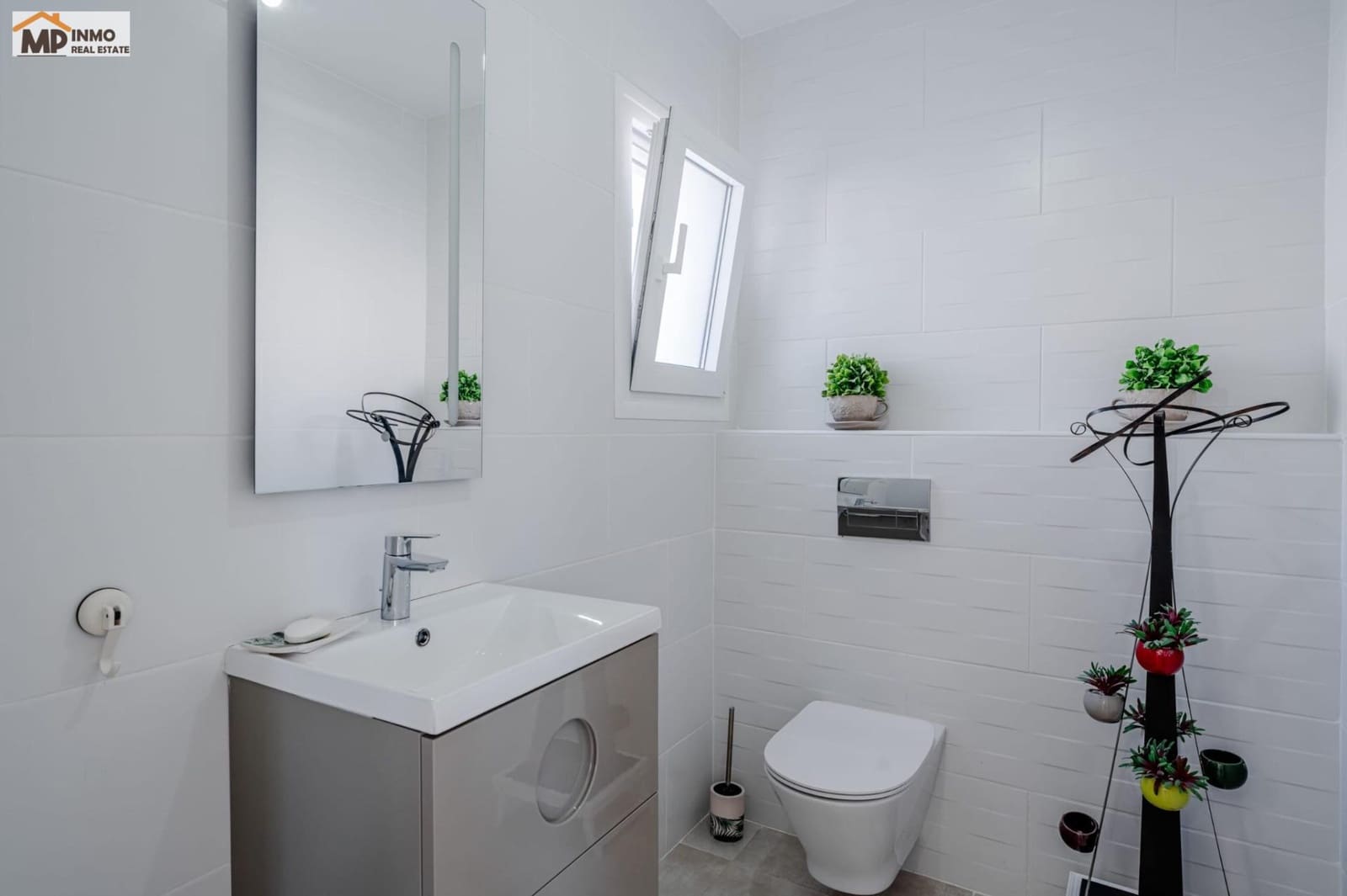 Chalet de 4 habitaciones en Calpe / Calp en venta con piscina garaje - 850.000 € (Ref: 10005571)
