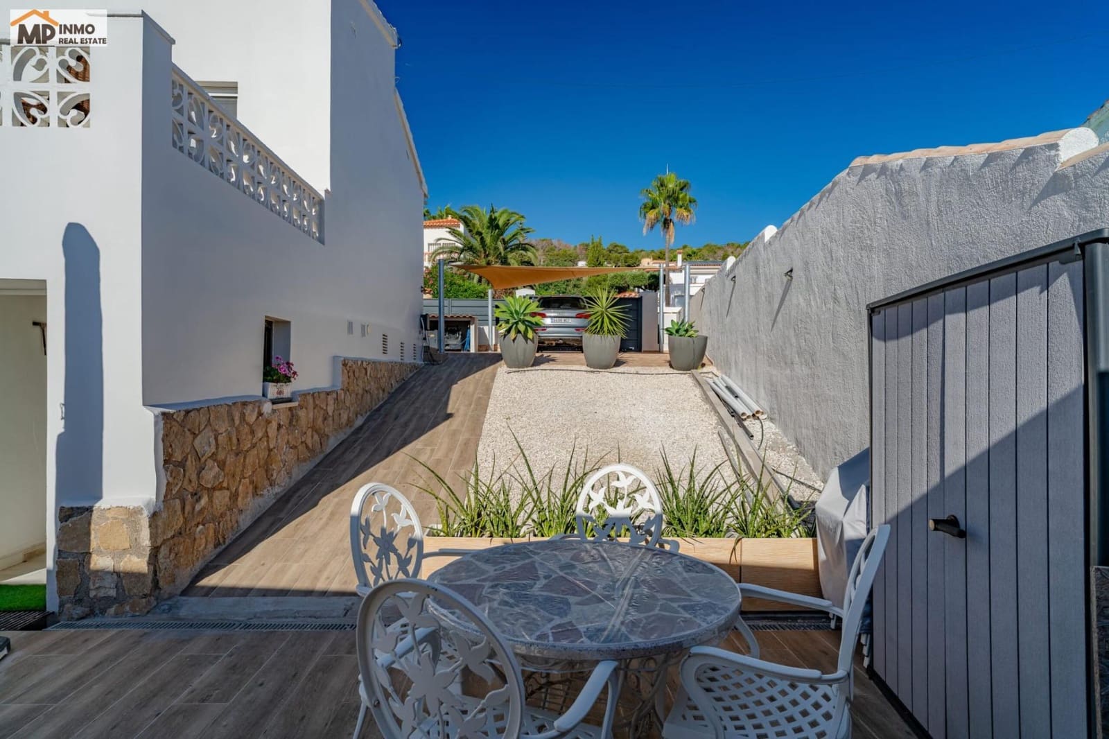 Chalet de 4 habitaciones en Calpe / Calp en venta con piscina garaje - 850.000 € (Ref: 10005571)