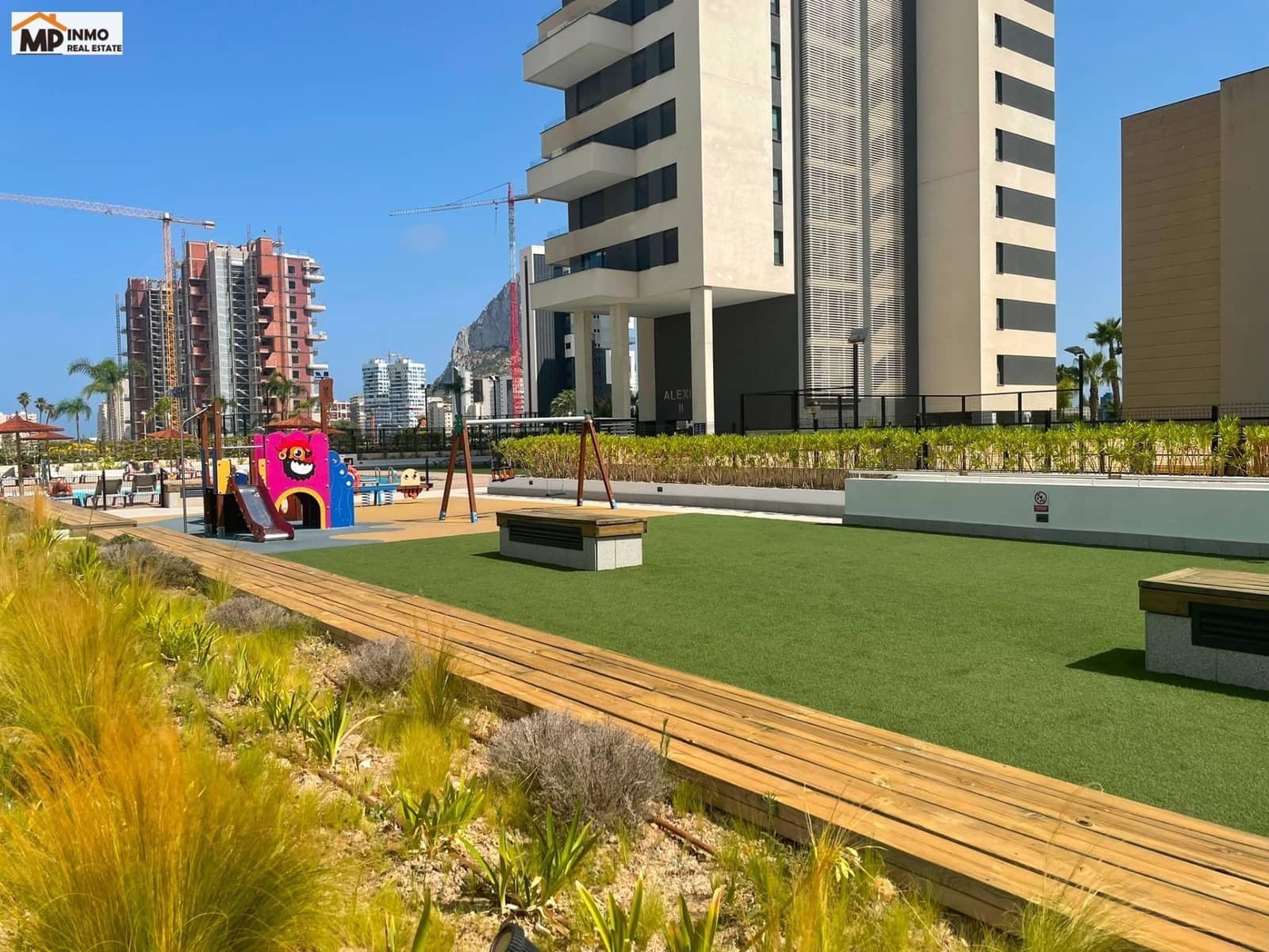 2 soveværelse Lejlighed til salg i Calpe / Calp med swimmingpool garage - € 525.000 (Ref: 10005572)