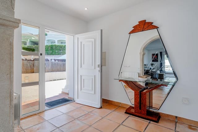 3 soveværelse Villa til salg i Manzanera - Tosal, Calpe / Calp med swimmingpool garage - € 1.350.000 (Ref: 10011619)