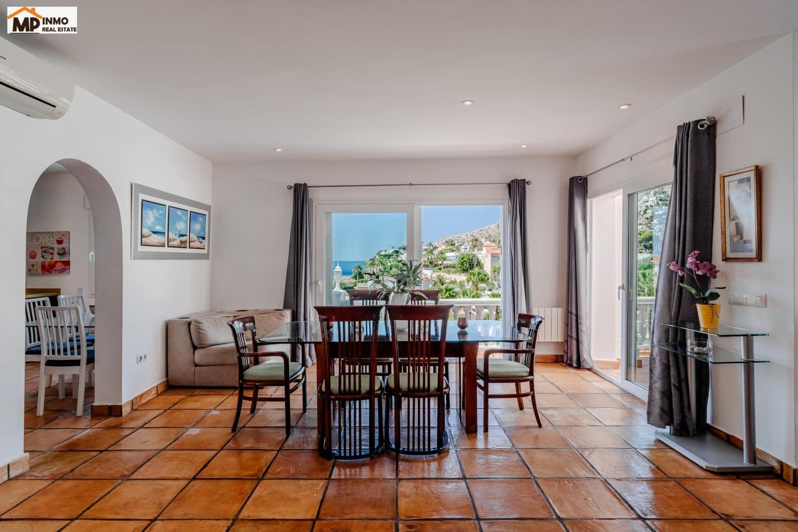 3 soveværelse Villa til salg i Calpe / Calp med swimmingpool garage - € 1.350.000 (Ref: 10011619)
