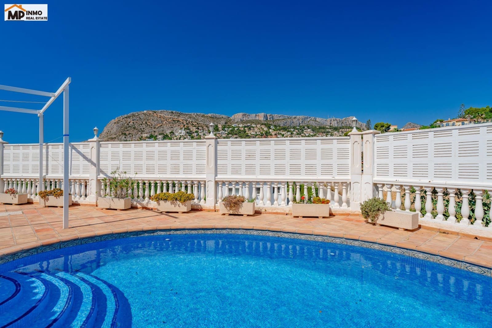 3 soveværelse Villa til salg i Calpe / Calp med swimmingpool garage - € 1.350.000 (Ref: 10011619)