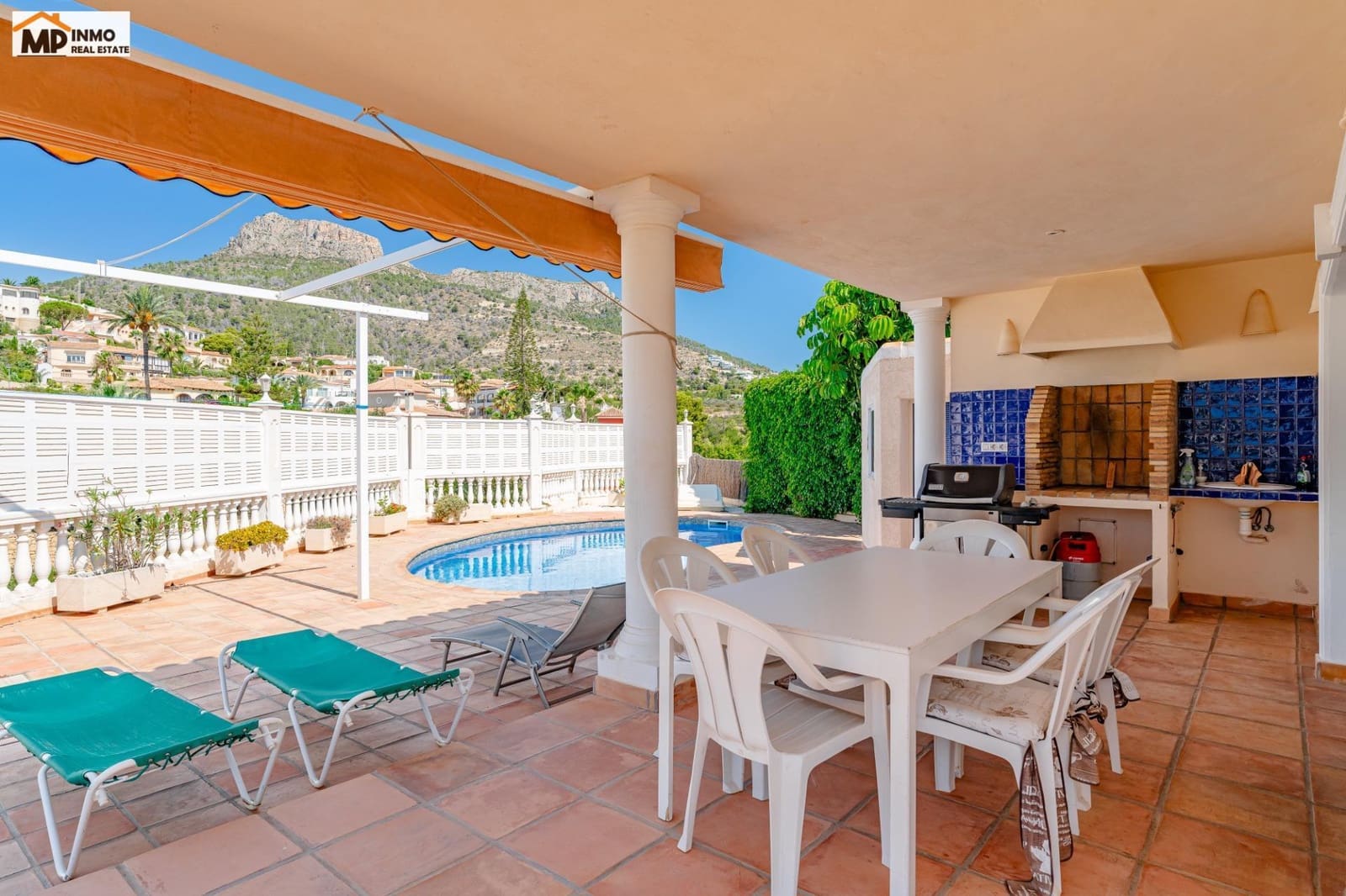 3 soveværelse Villa til salg i Calpe / Calp med swimmingpool garage - € 1.350.000 (Ref: 10011619)