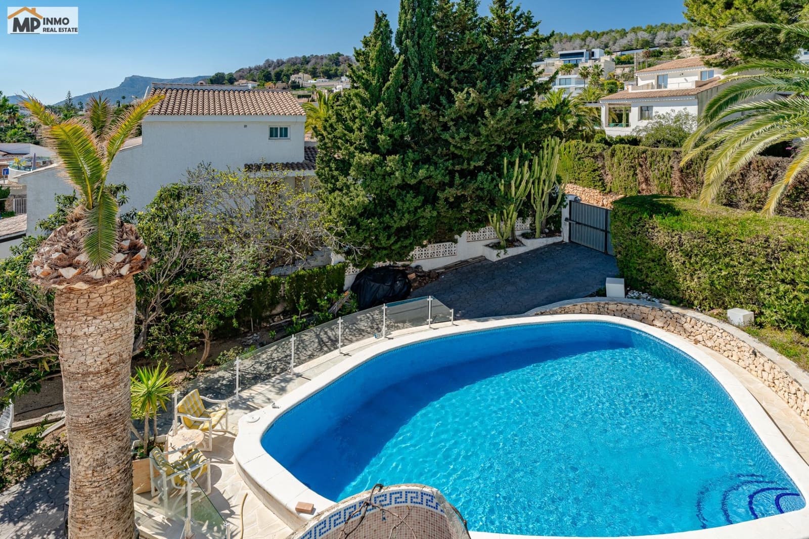 5 Zimmer Villa zu verkaufen in Calpe / Calp mit Pool Garage - 849.000 € (Ref: 10013323)