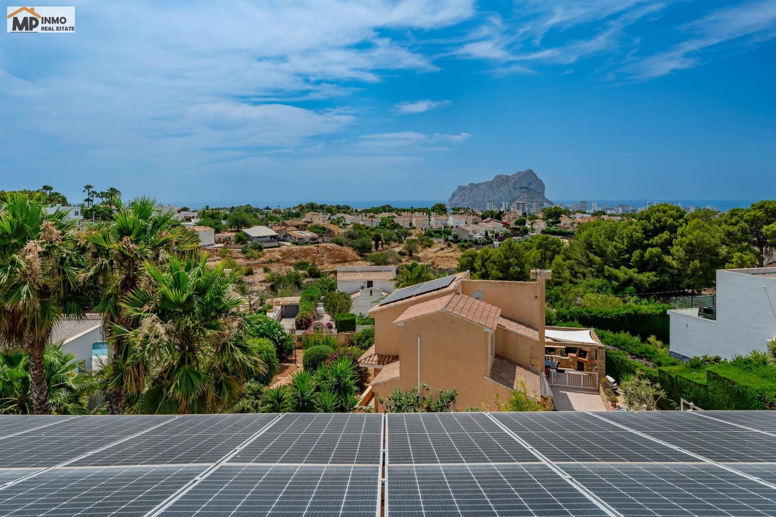 5 Zimmer Villa zu verkaufen in Calpe / Calp mit Pool Garage - 849.000 € (Ref: 10013323)
