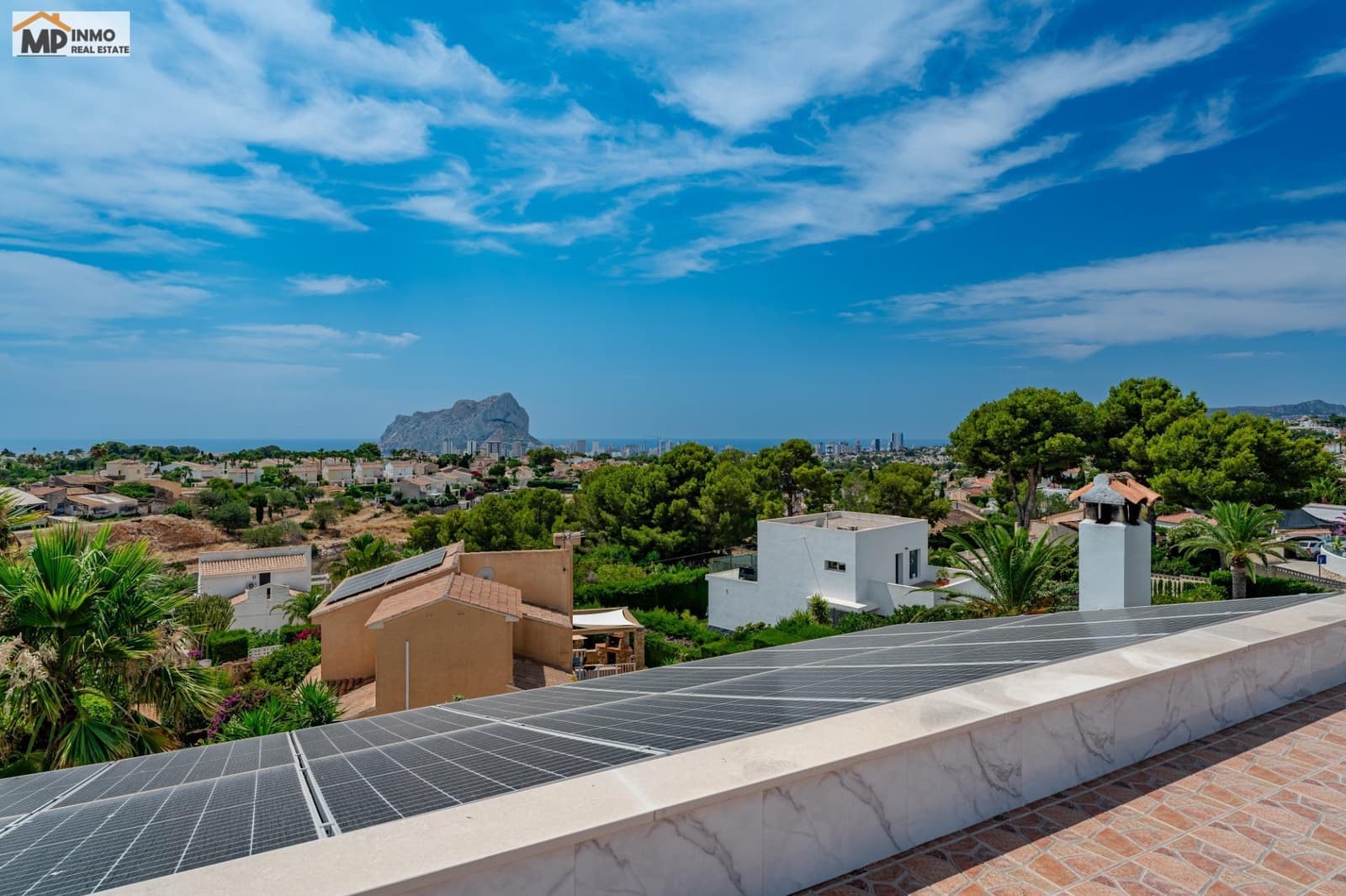 5 Zimmer Villa zu verkaufen in Calpe / Calp mit Pool Garage - 849.000 € (Ref: 10013323)