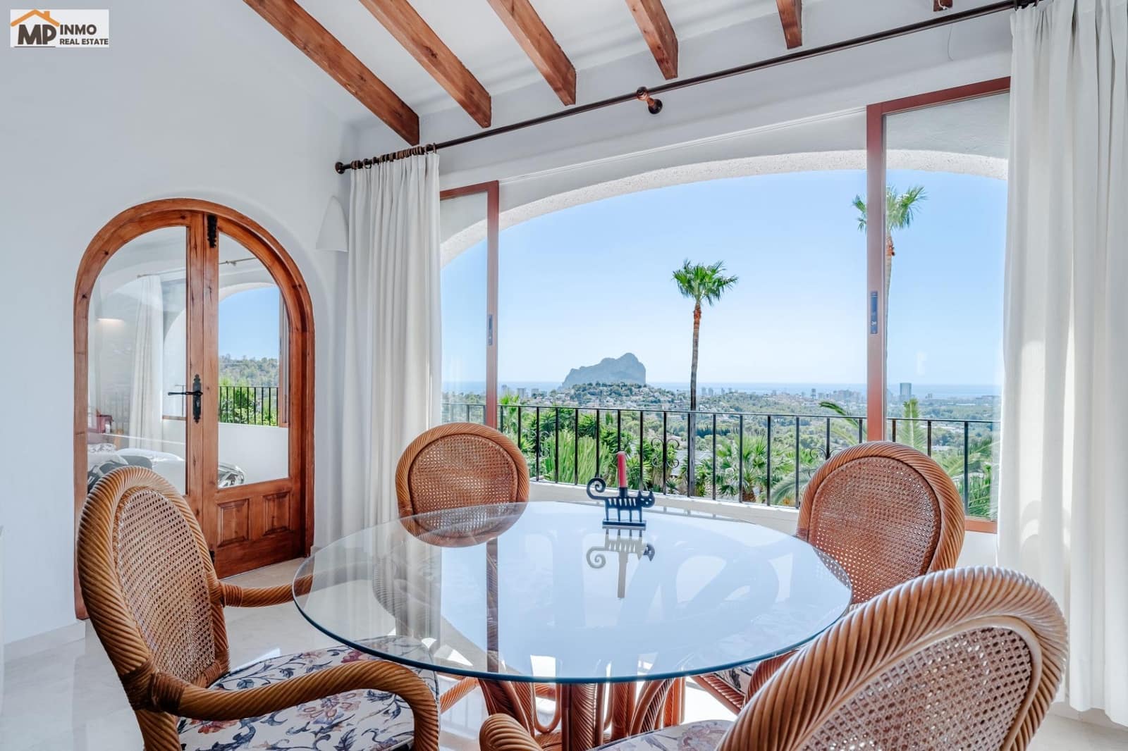 4 Zimmer Villa zu verkaufen in Calpe / Calp mit Pool Garage - 760.000 € (Ref: 10086422)