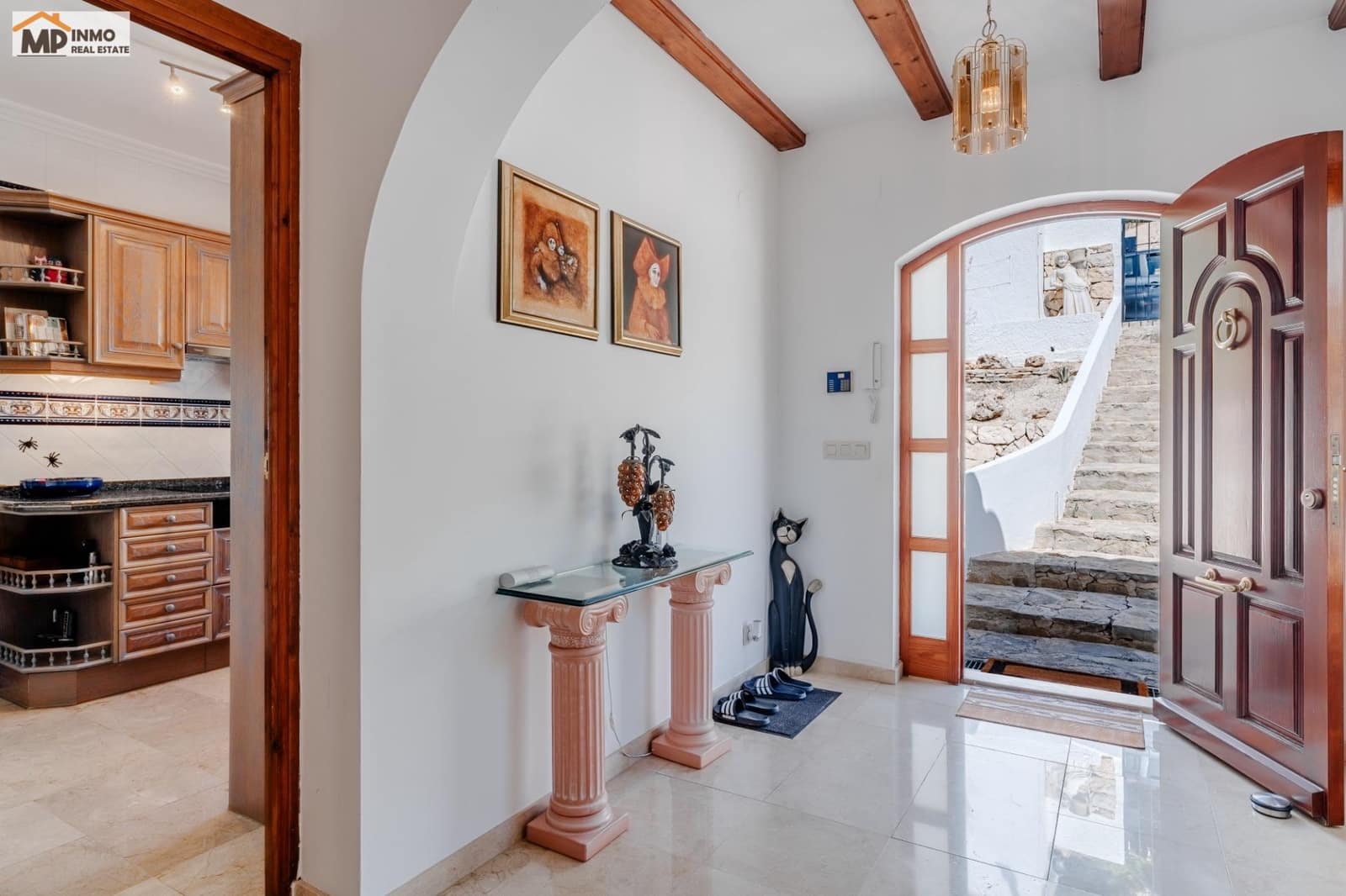 4 Zimmer Villa zu verkaufen in Calpe / Calp mit Pool Garage - 760.000 € (Ref: 10086422)
