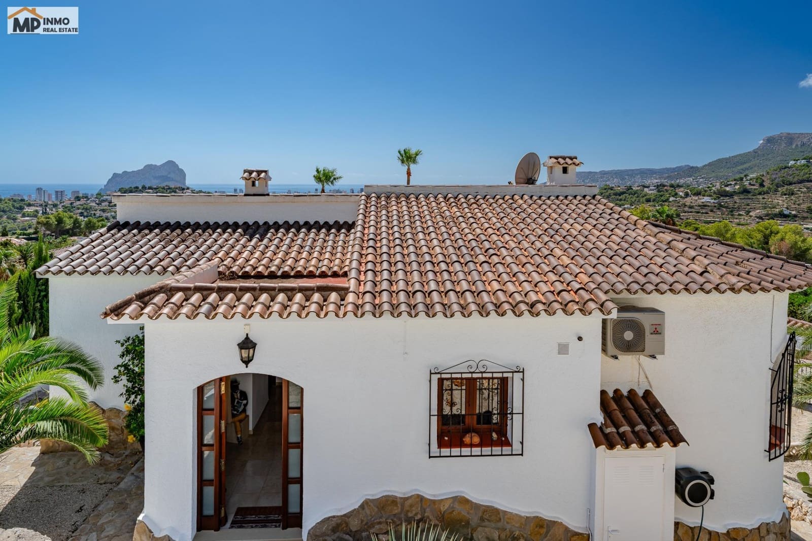 4 Zimmer Villa zu verkaufen in Calpe / Calp mit Pool Garage - 760.000 € (Ref: 10086422)