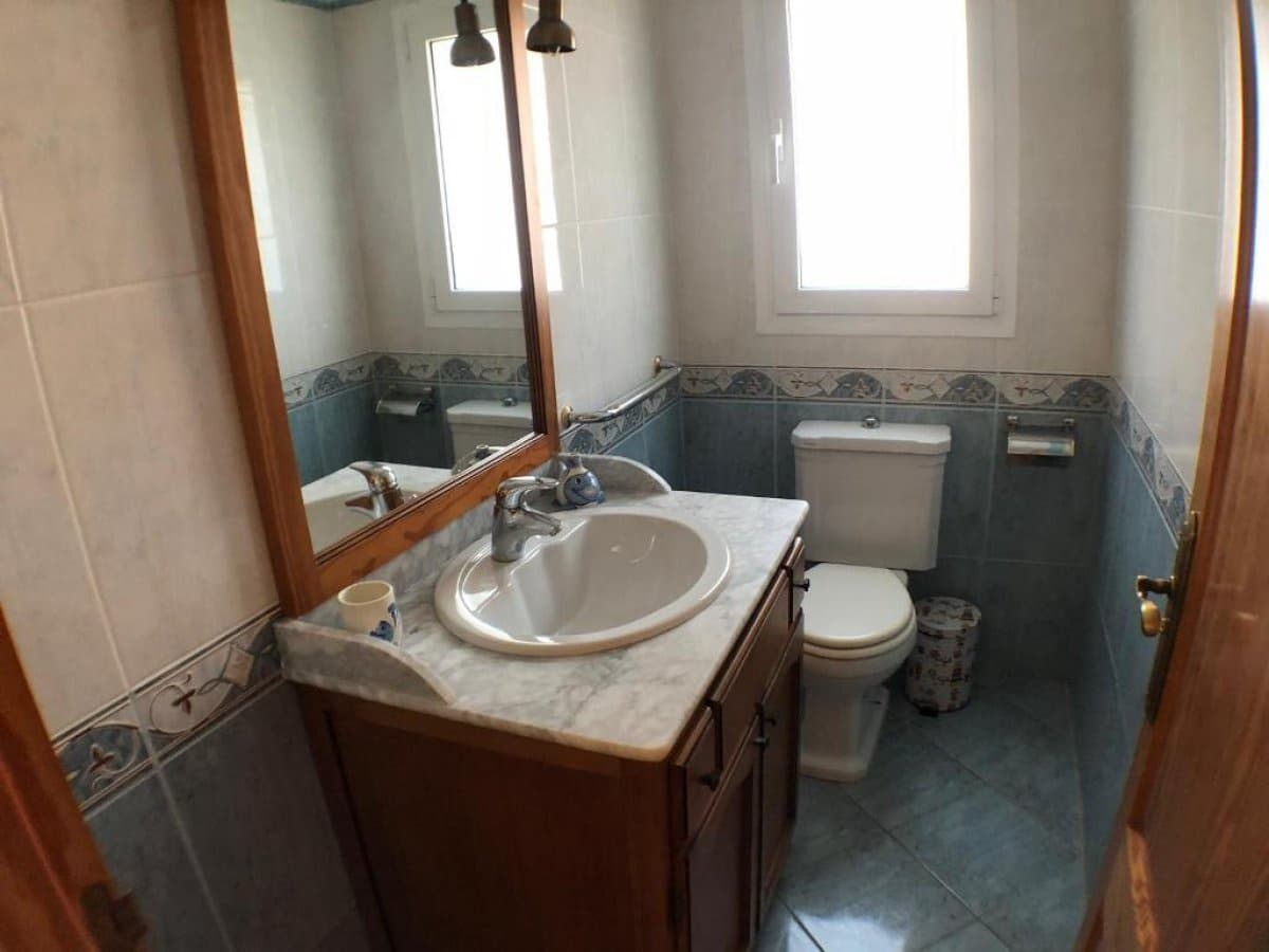 5 bedroom Villa for sale in Calpe / Calp with pool garage - € 875,000 (Ref: 6197640)