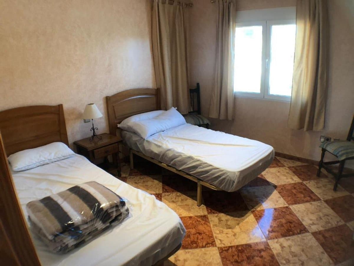 5 bedroom Villa for sale in Calpe / Calp with pool garage - € 875,000 (Ref: 6197640)