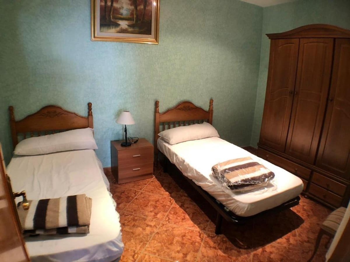 5 bedroom Villa for sale in Calpe / Calp with pool garage - € 875,000 (Ref: 6197640)