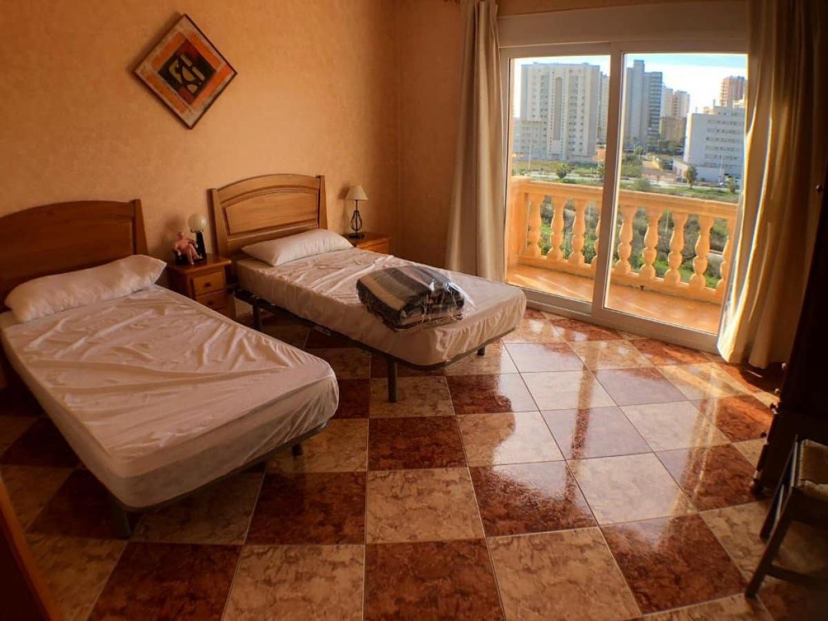 5 bedroom Villa for sale in Calpe / Calp with pool garage - € 875,000 (Ref: 6197640)