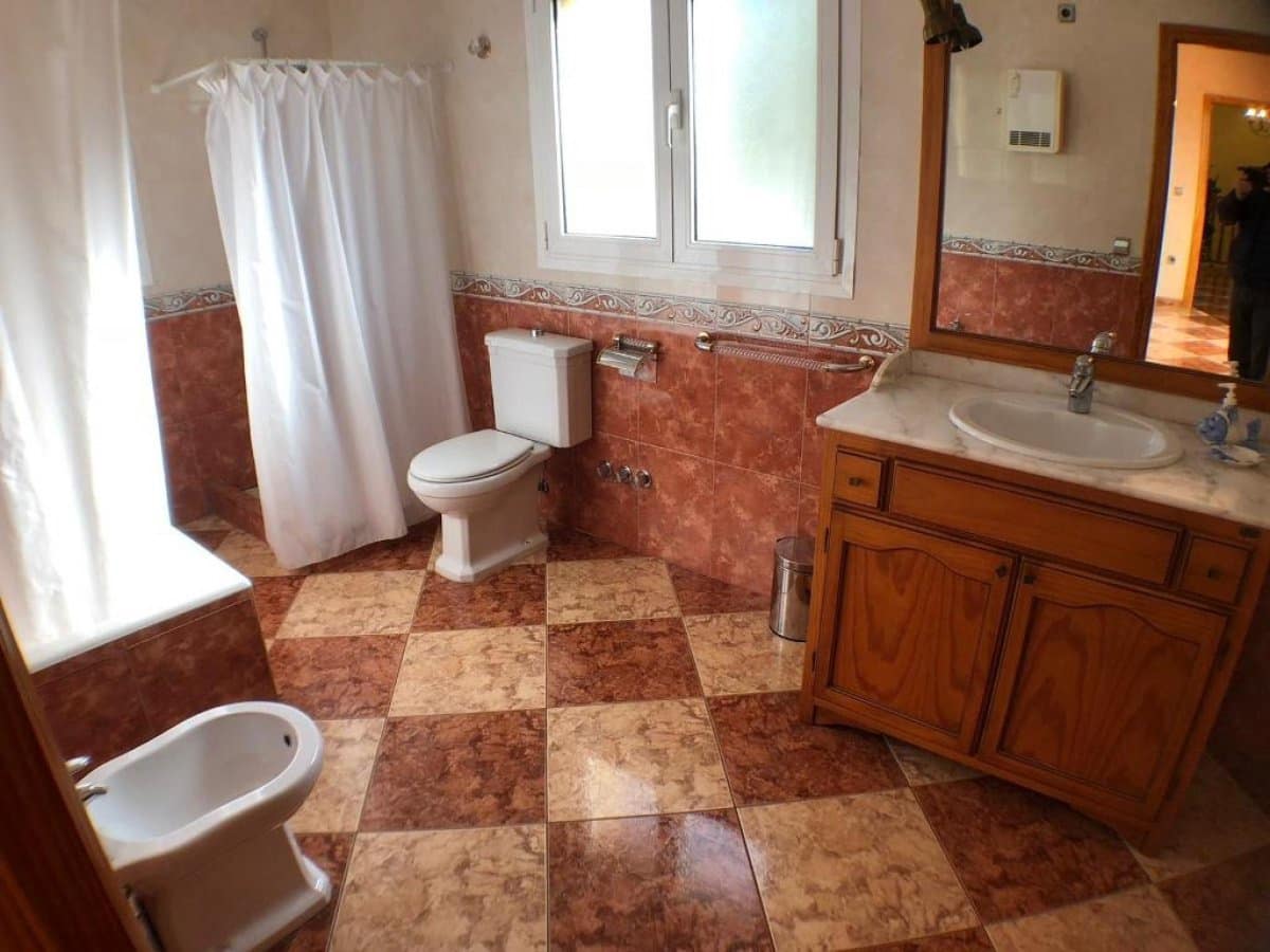 5 bedroom Villa for sale in Calpe / Calp with pool garage - € 875,000 (Ref: 6197640)