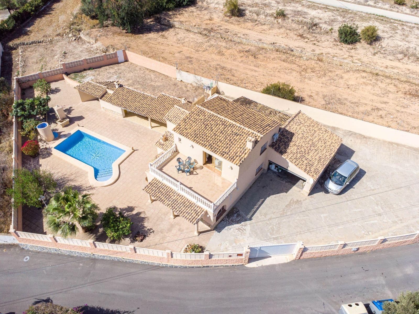 5 soveværelse Villa til salg i Calpe / Calp med swimmingpool - € 650.000 (Ref: 6197643)