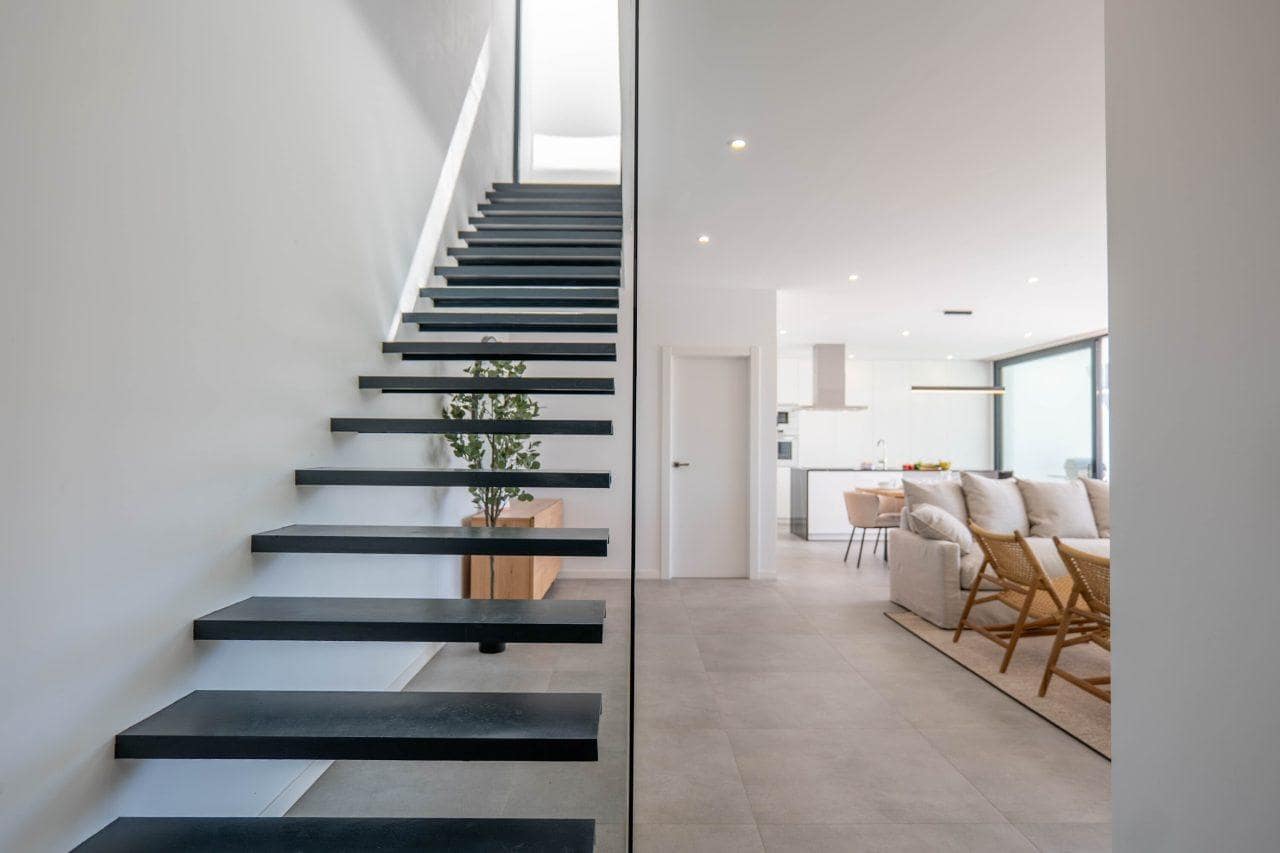 Chalet de 4 habitaciones en Calpe / Calp en venta con piscina - 1.290.000 € (Ref: 6327883)