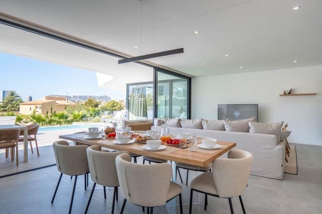 Chalet de 4 habitaciones en Calpe / Calp en venta con piscina - 1.290.000 € (Ref: 6327883)