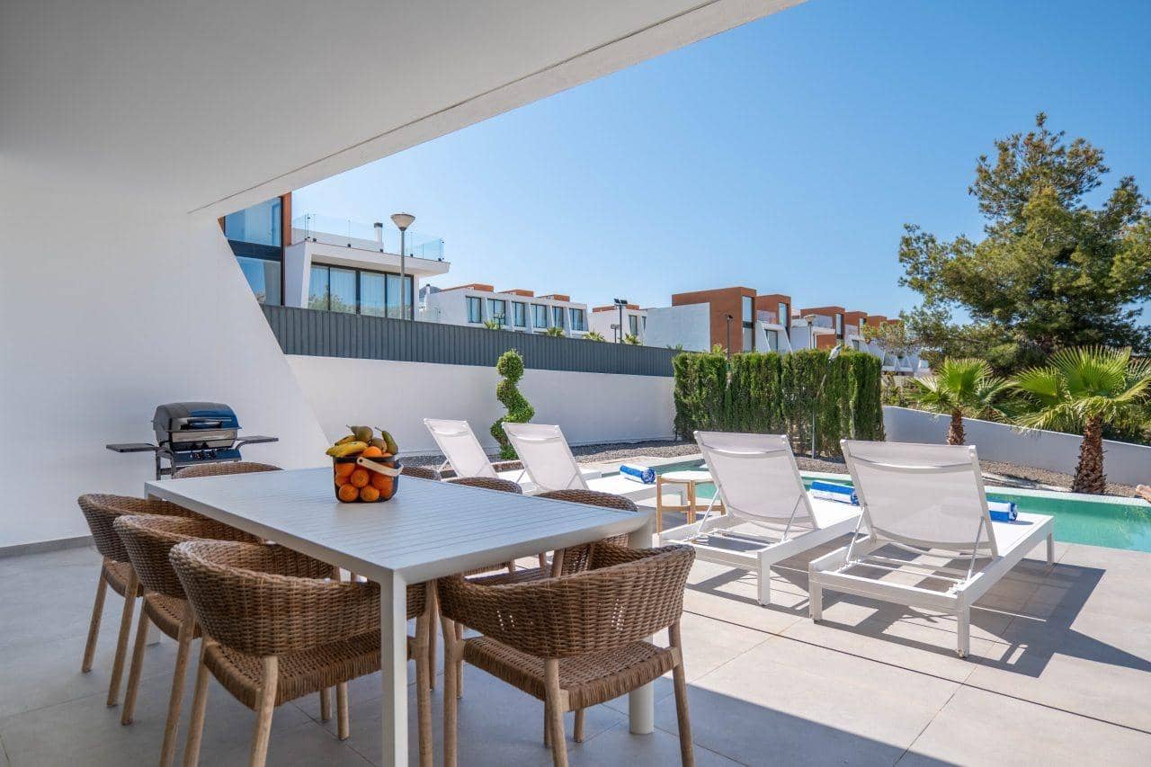 Chalet de 4 habitaciones en Calpe / Calp en venta con piscina - 1.290.000 € (Ref: 6327883)