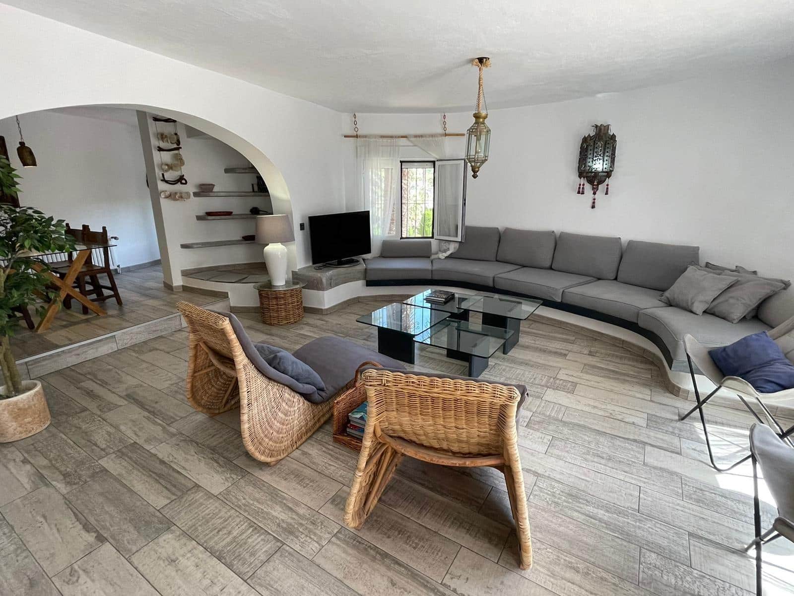 6 soverom Villa til salgs i Calpe / Calp med svømmebasseng garasje - € 845 000 (Ref: 6876138)