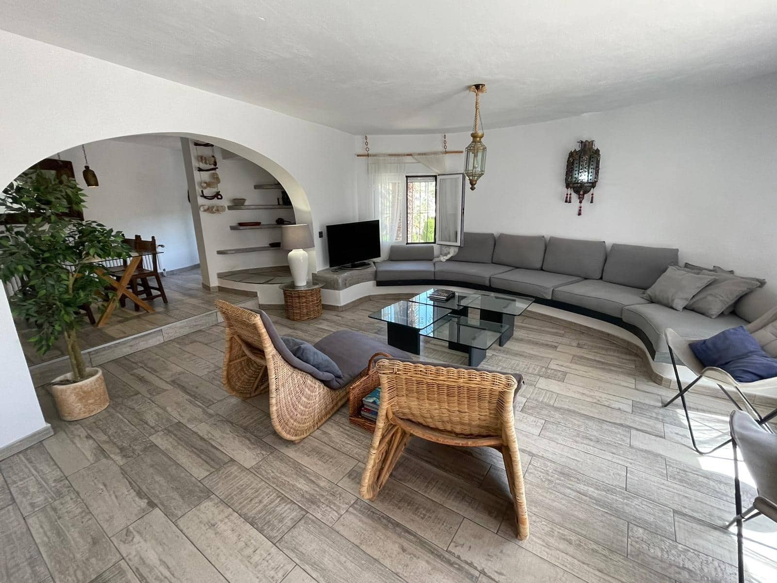 6 soverom Villa til salgs i Calpe / Calp med svømmebasseng garasje - € 845 000 (Ref: 6876138)