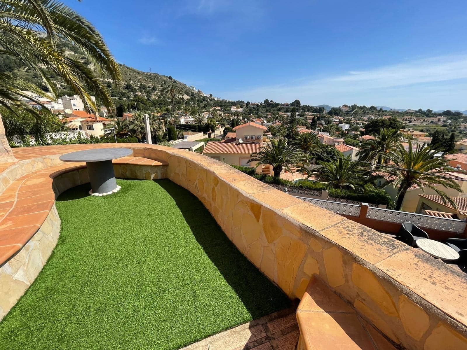 6 soverom Villa til salgs i Calpe / Calp med svømmebasseng garasje - € 845 000 (Ref: 6876138)