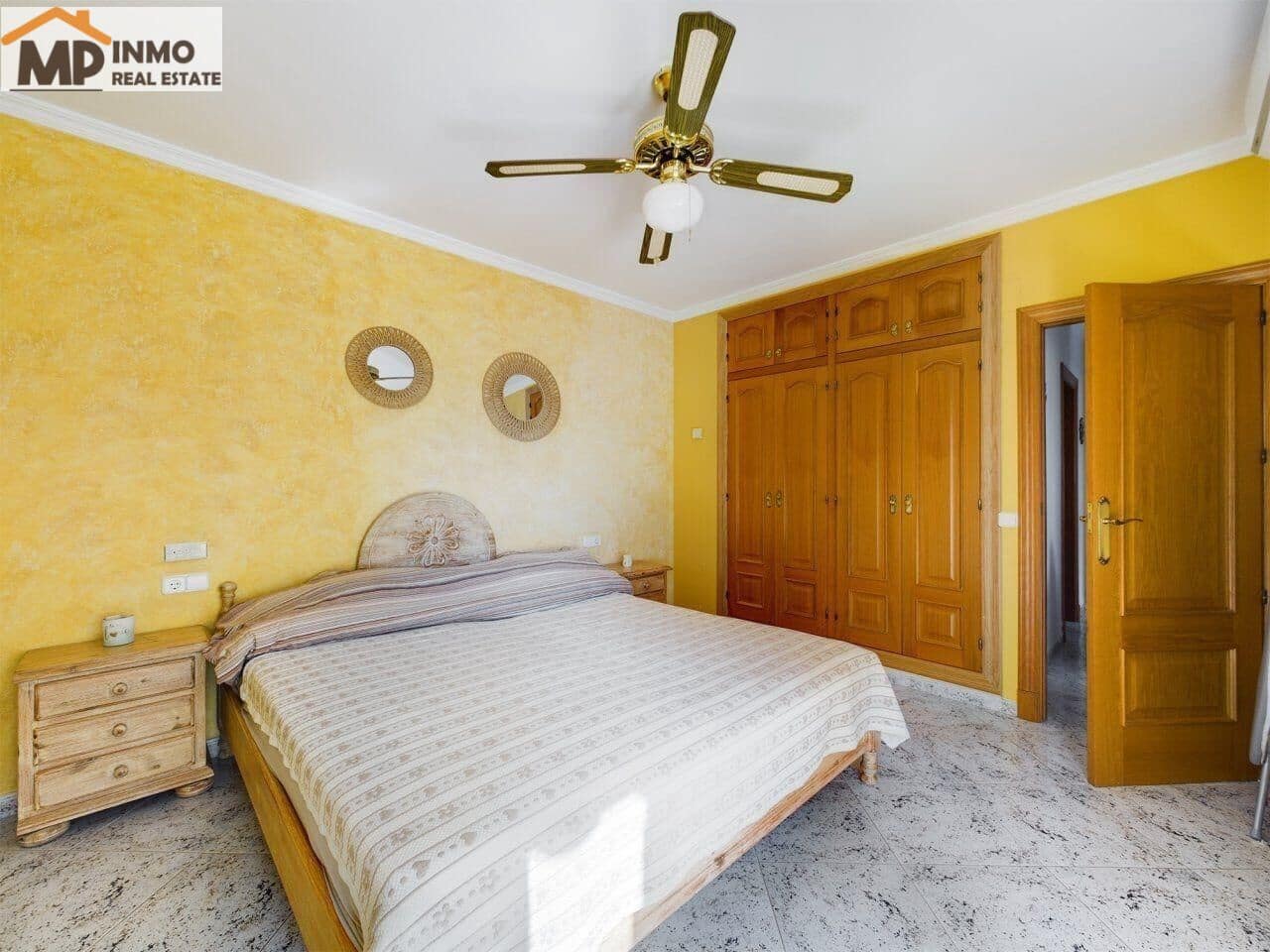 5 bedroom Villa for sale in Calpe / Calp with pool garage - € 740,000 (Ref: 8104037)