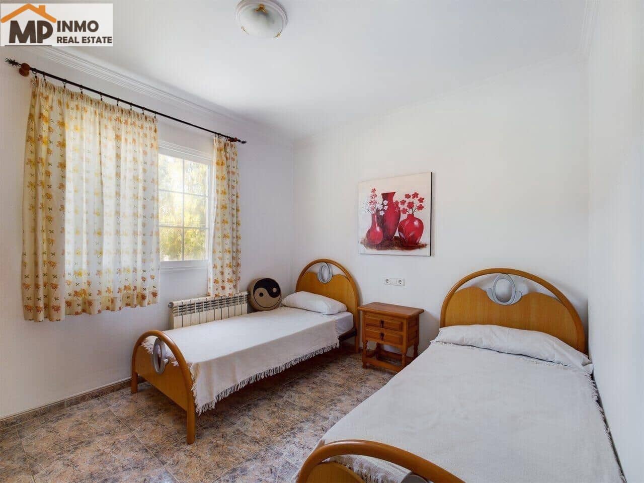 5 bedroom Villa for sale in Calpe / Calp with pool garage - € 740,000 (Ref: 8104037)