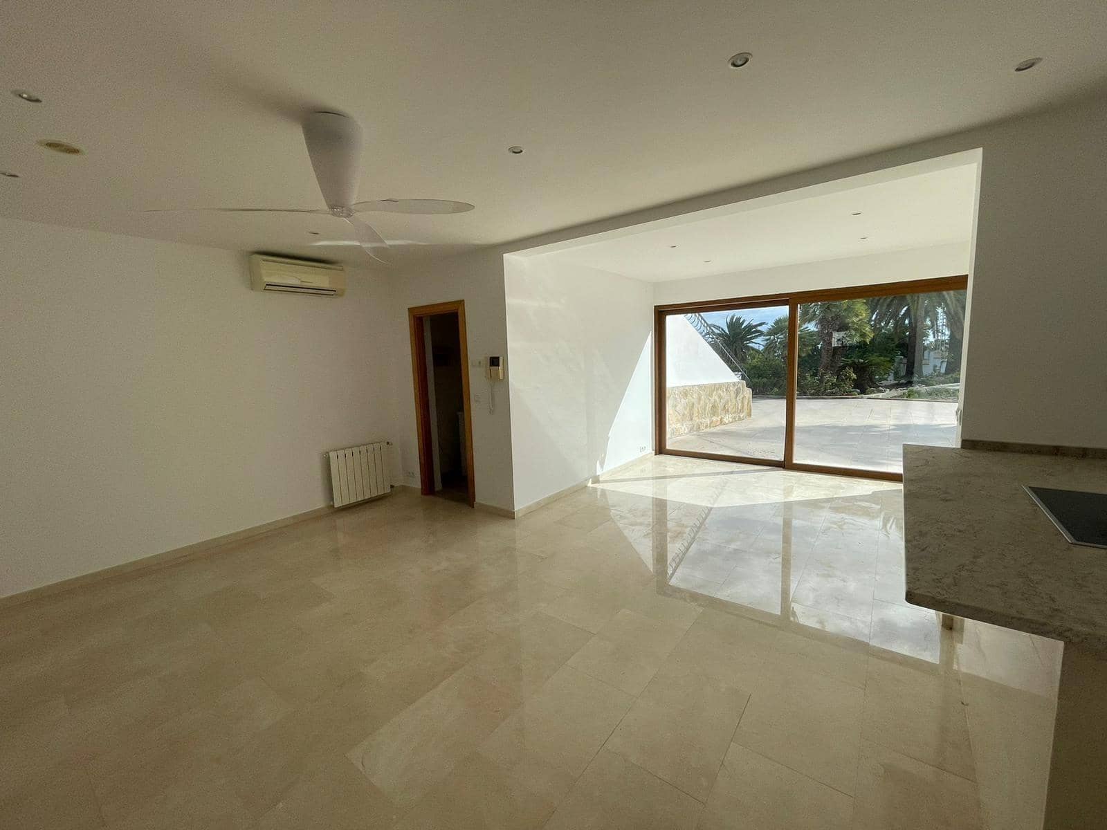 4 bedroom Villa for sale in Calpe / Calp with garage - € 985,000 (Ref: 8534195)