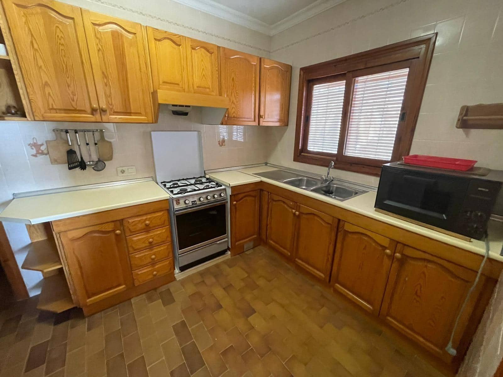 4 bedroom Villa for sale in Calpe / Calp with garage - € 985,000 (Ref: 8534195)