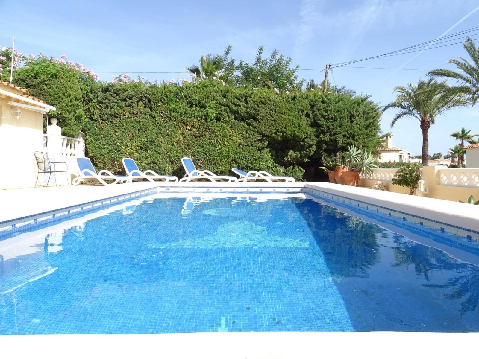4 bedroom Villa for sale in Calpe / Calp with pool - € 490,000 (Ref: 8582223)