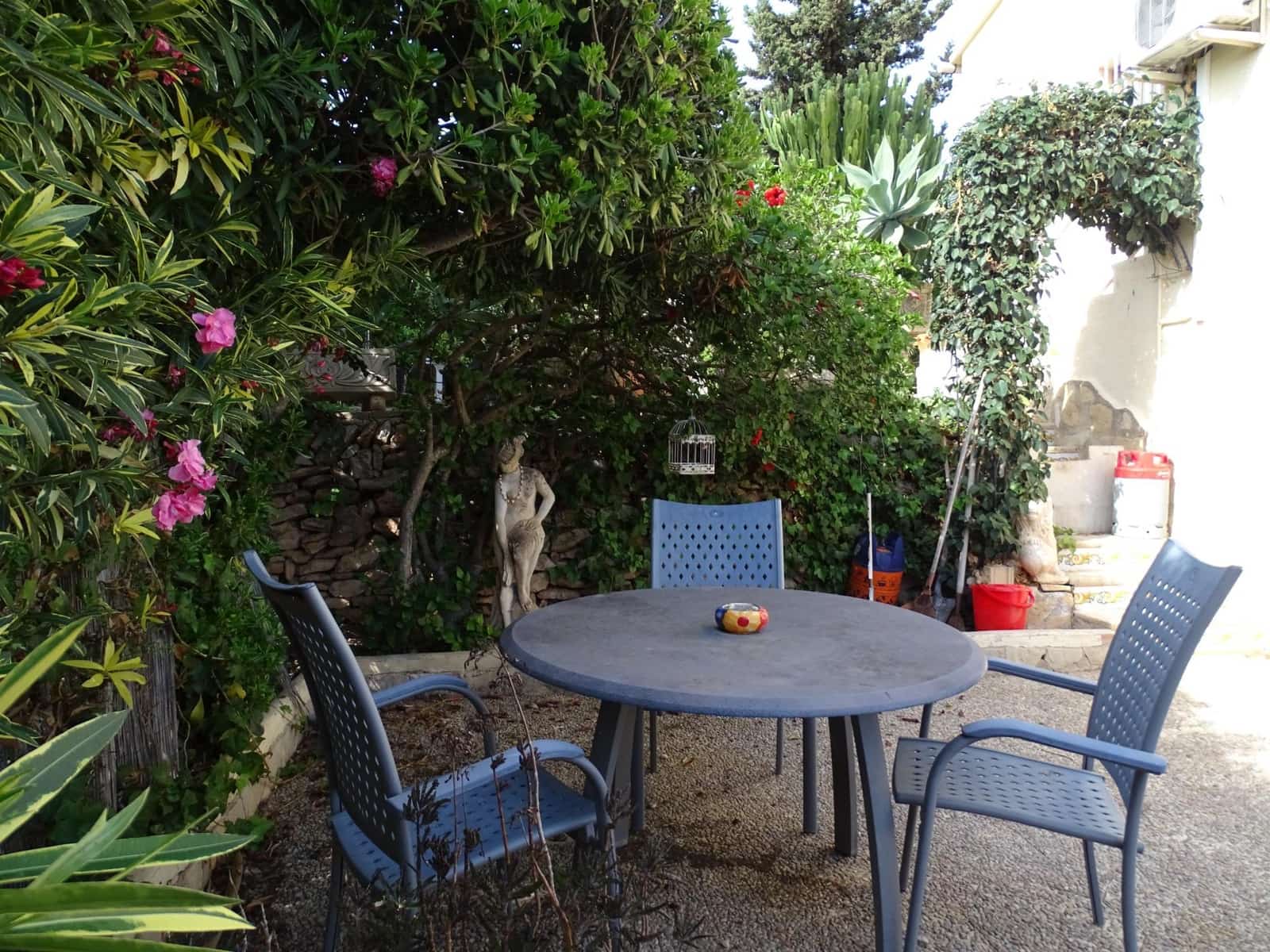 4 bedroom Villa for sale in Calpe / Calp with pool - € 490,000 (Ref: 8582223)