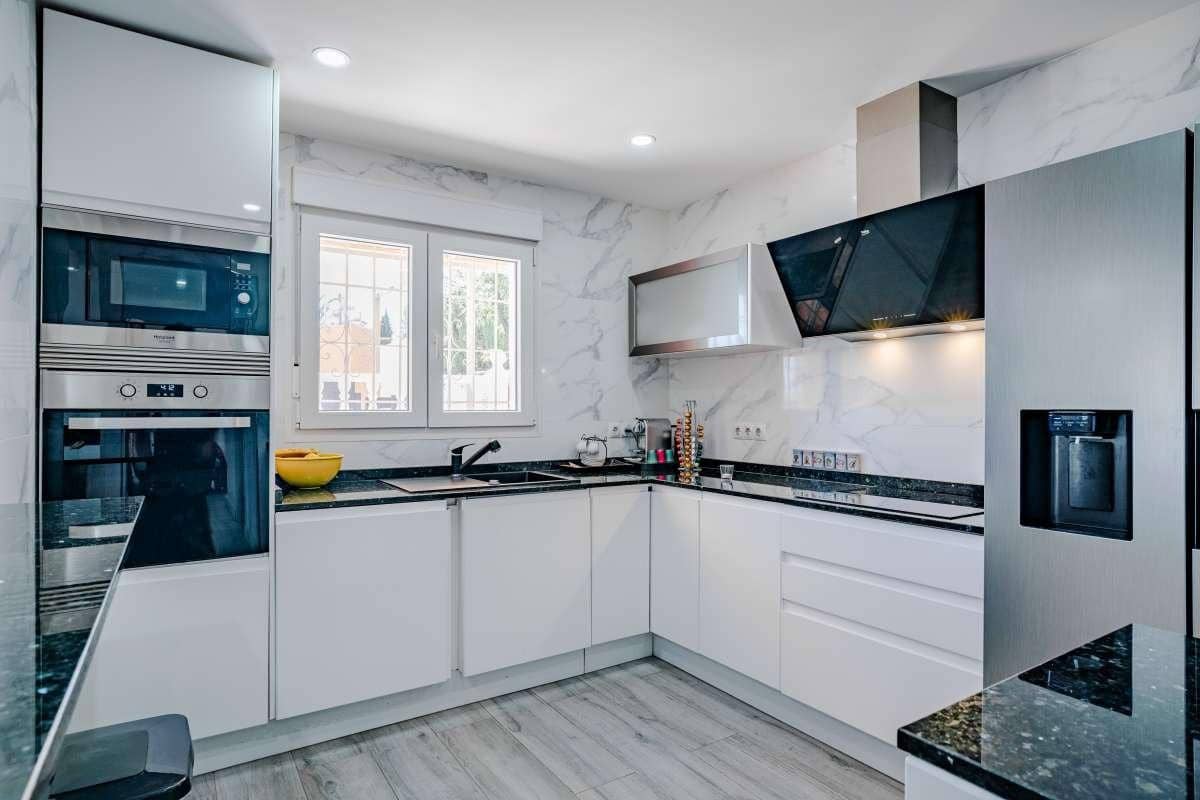 3 Zimmer Villa zu verkaufen in Calpe / Calp mit Pool Garage - 535.000 € (Ref: 8620089)