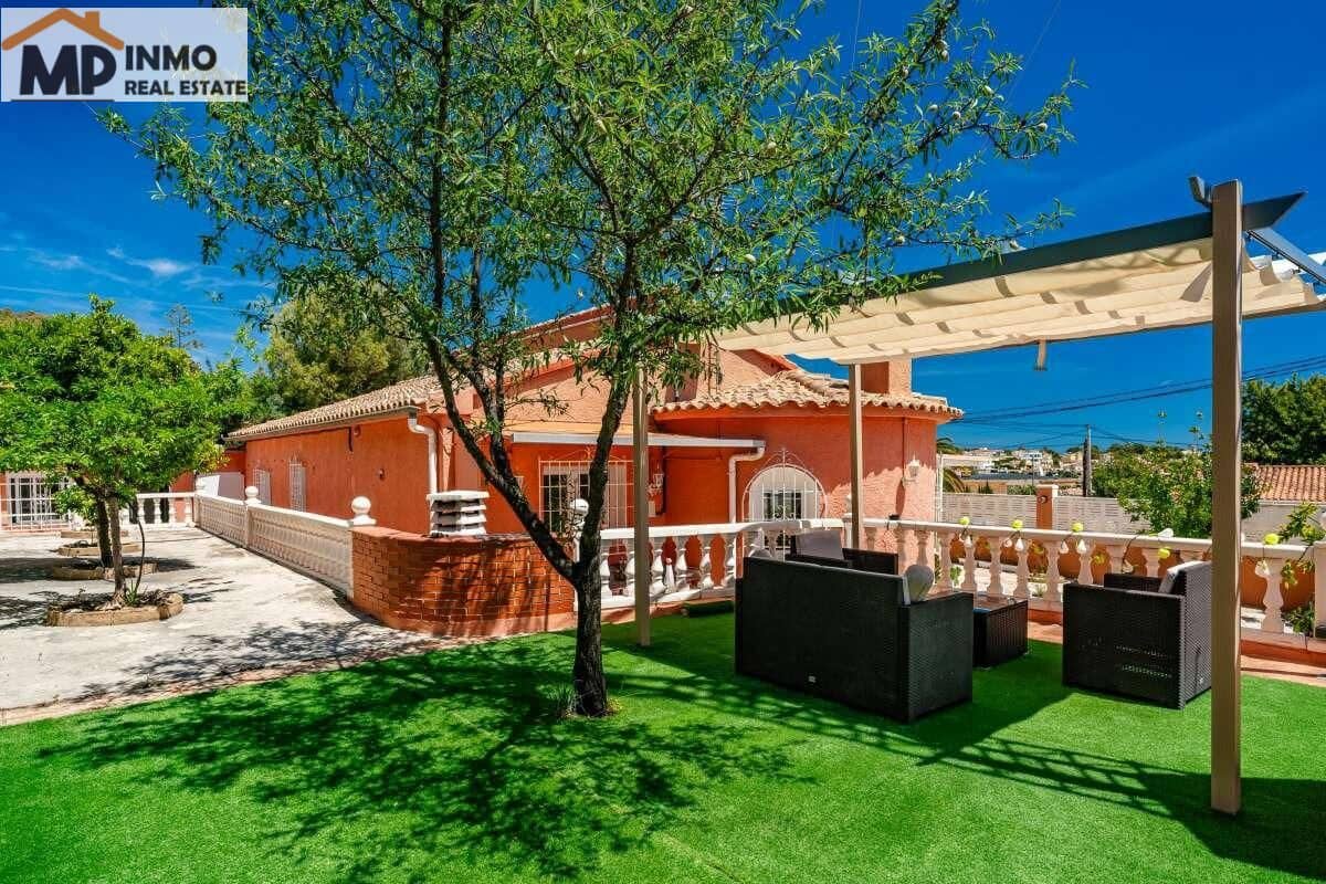 3 sovrum Villa till salu i Calpe / Calp med pool garage - 535 000 € (Ref: 8620089)