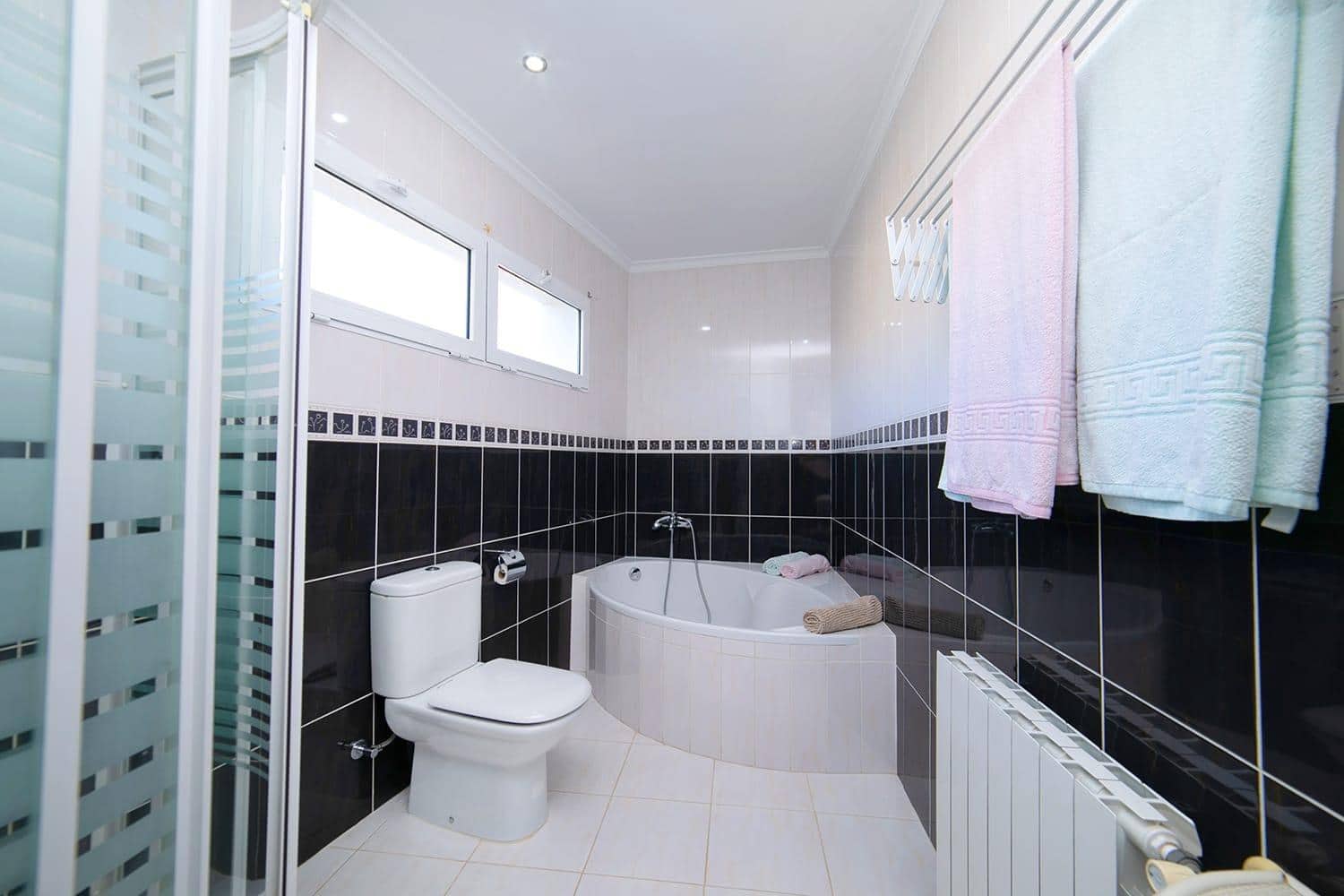 6 soverom Villa til salgs i Moraira med svømmebasseng garasje - € 799 000 (Ref: 8634751)