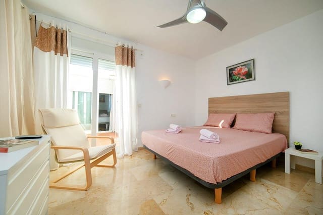 6 soverom Villa til salgs i Moraira, Teulada-Moraira med svømmebasseng garasje - € 799 000 (Ref: 8634751)