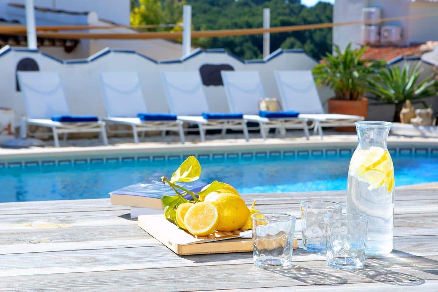 6 soverom Villa til salgs i Moraira med svømmebasseng garasje - € 799 000 (Ref: 8634751)