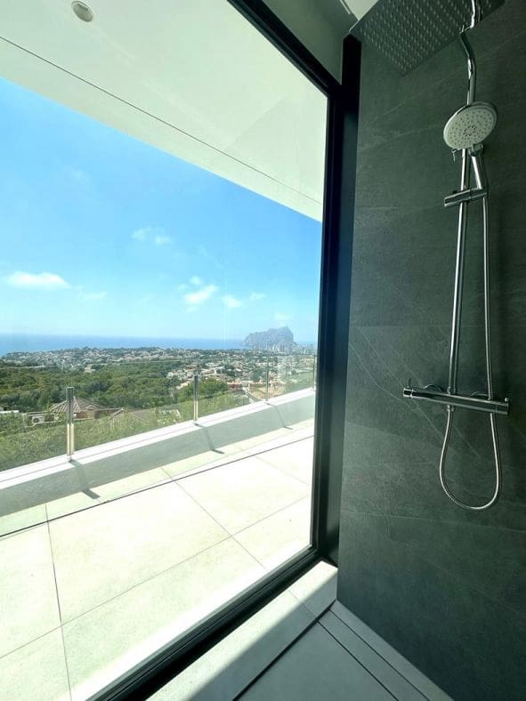 4 slaapkamer Villa te koop in Benissa met zwembad garage - € 2.900.000 (Ref: 8801863)