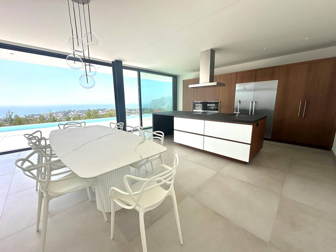 4 slaapkamer Villa te koop in Benissa met zwembad garage - € 2.900.000 (Ref: 8801863)