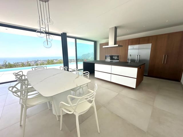 4 slaapkamer Villa te koop in Benissa met zwembad garage - € 2.900.000 (Ref: 8801863)