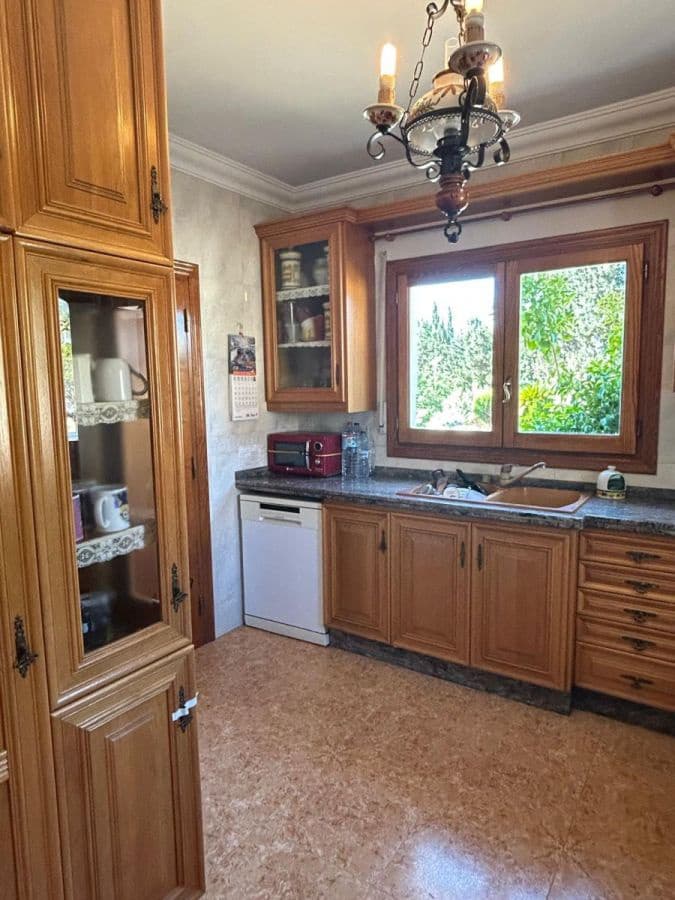 6 soveværelse Villa til salg i Calpe / Calp - € 1.200.000 (Ref: 8801874)