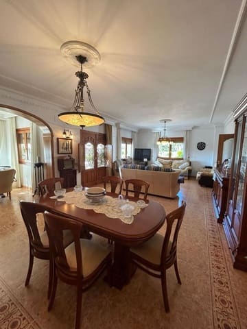 6 soveværelse Villa til salg i Calpe / Calp - € 1.200.000 (Ref: 8801874)