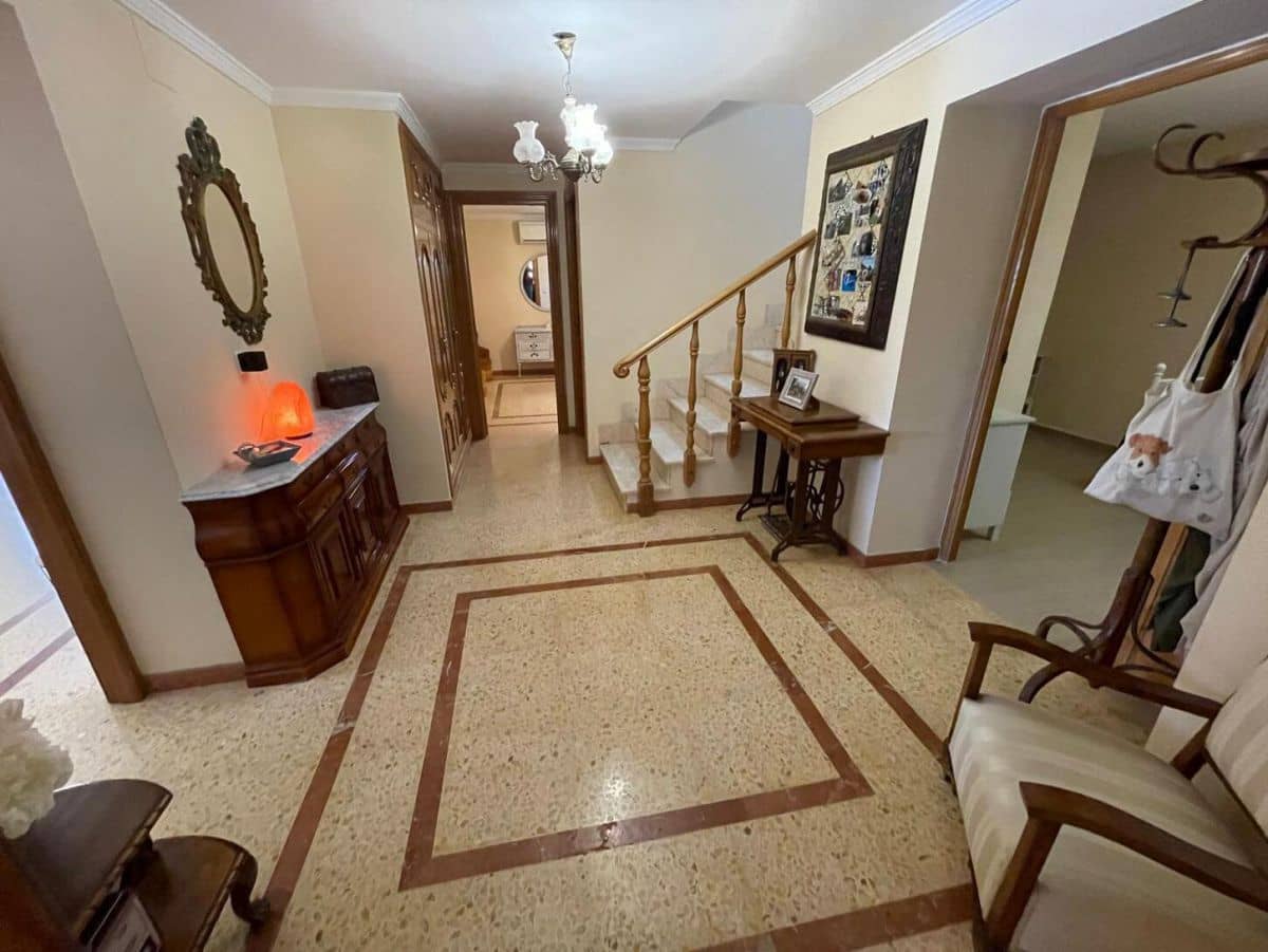 6 soveværelse Villa til salg i Calpe / Calp - € 1.200.000 (Ref: 8801874)