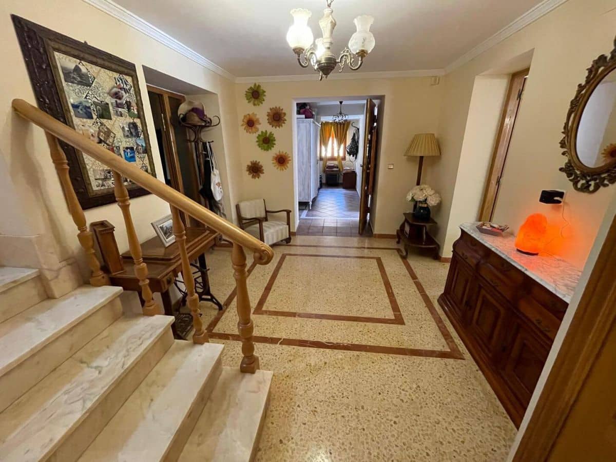 6 soveværelse Villa til salg i Calpe / Calp - € 1.200.000 (Ref: 8801874)