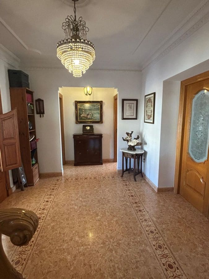 6 soveværelse Villa til salg i Calpe / Calp - € 1.200.000 (Ref: 8801874)