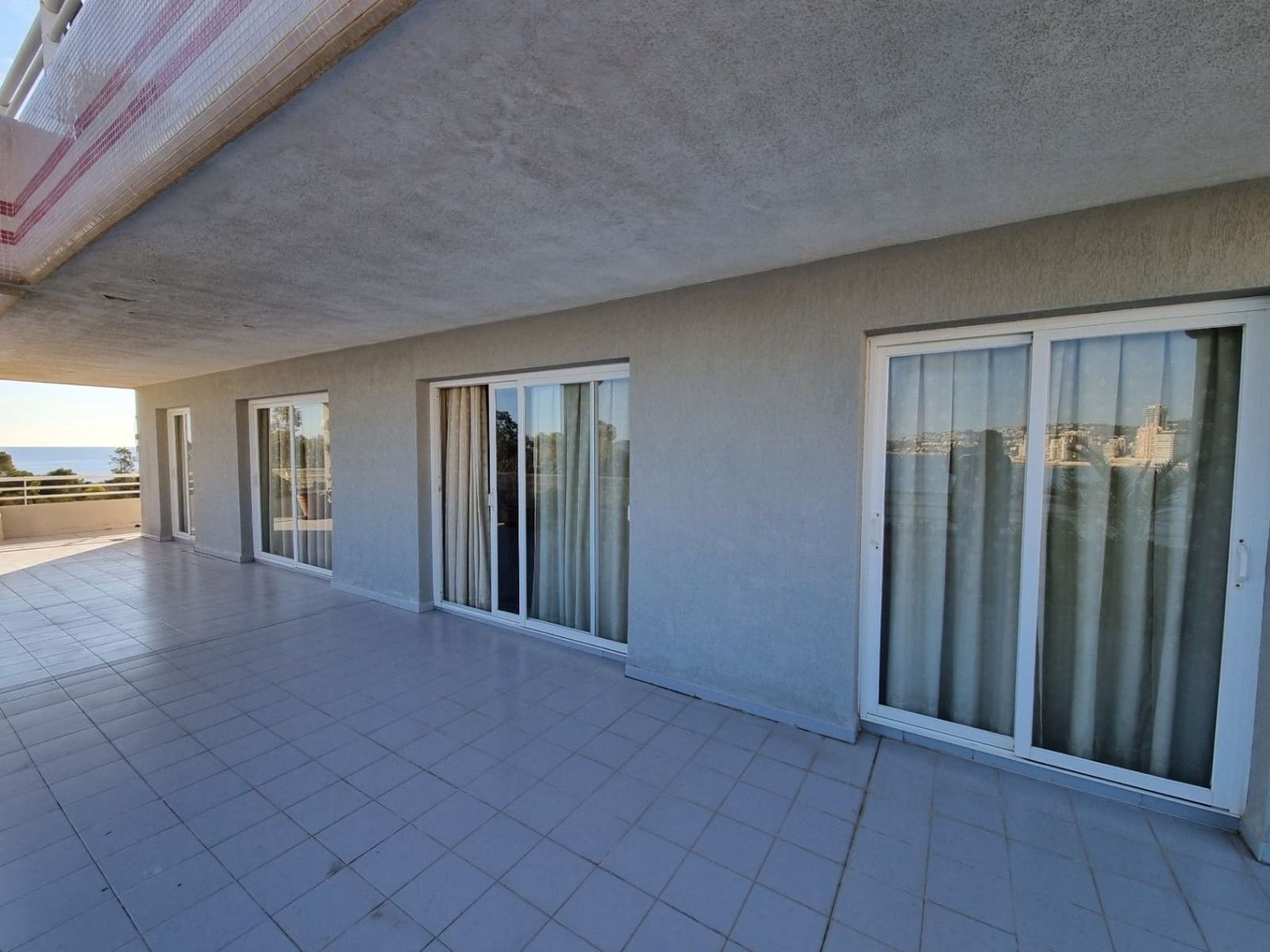 2 bedroom Apartment for sale in Calpe / Calp with pool garage - € 1,600,000 (Ref: 8801876)