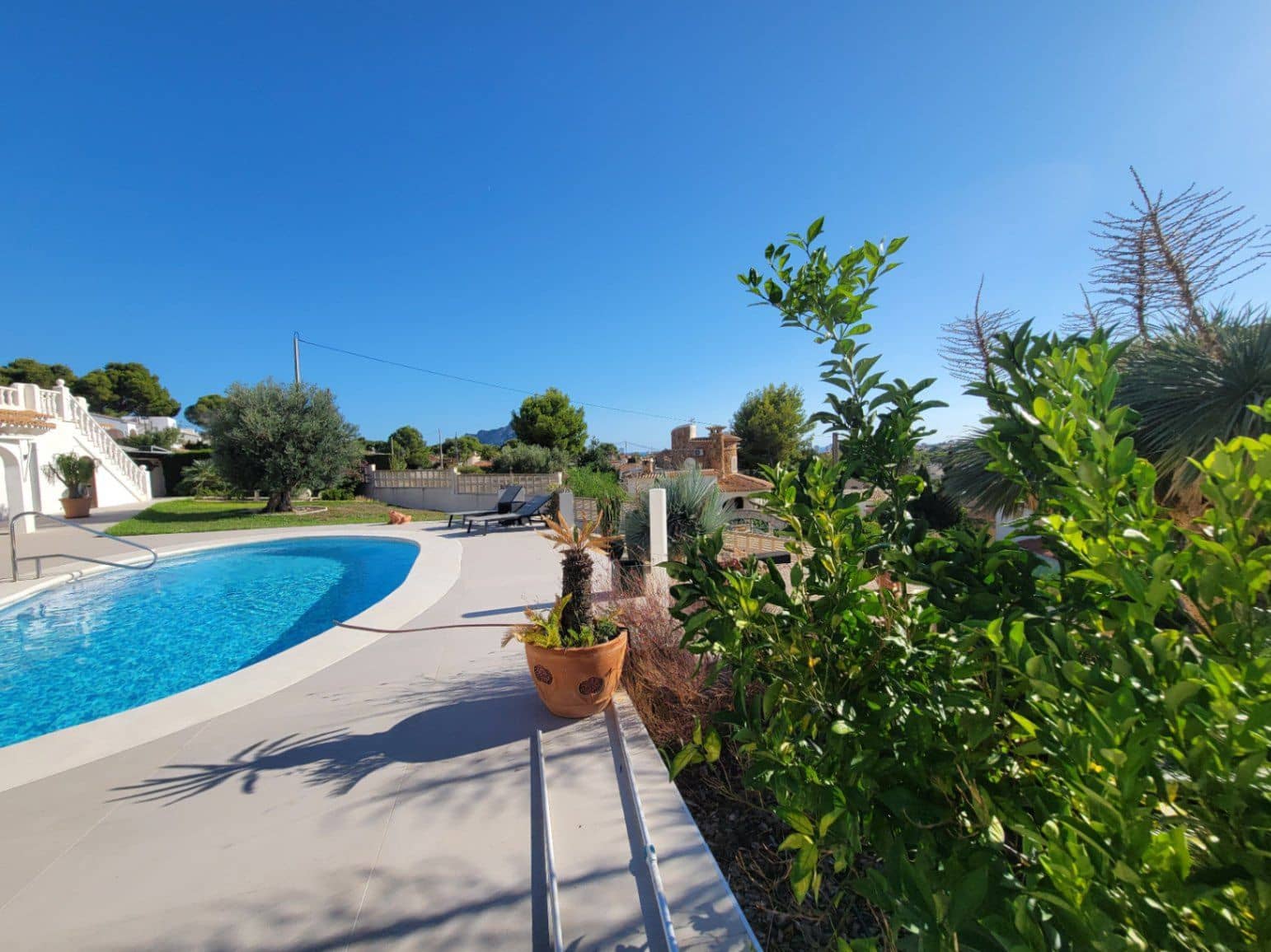 3 bedroom Villa for sale in Calpe / Calp with pool - € 795,000 (Ref: 8801878)